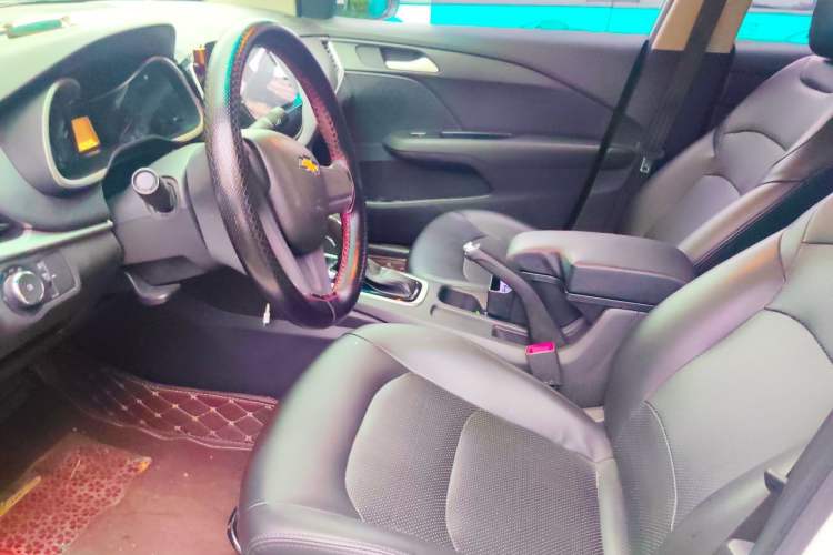 Used Chevrolet Cavalier 2019 320 Automatic Enjoyment with Sunroof Left Front Seat