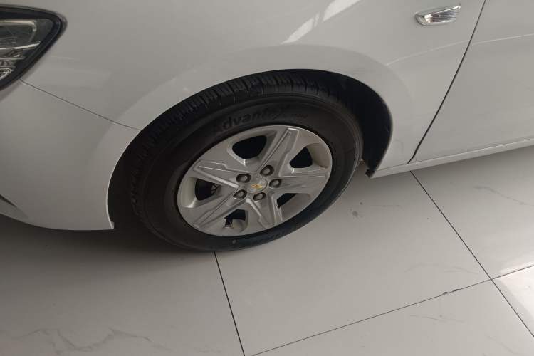 Used Chevrolet Cavalier 2019 320 Automatic Enjoyment with Sunroof Left Front Wheel Hub