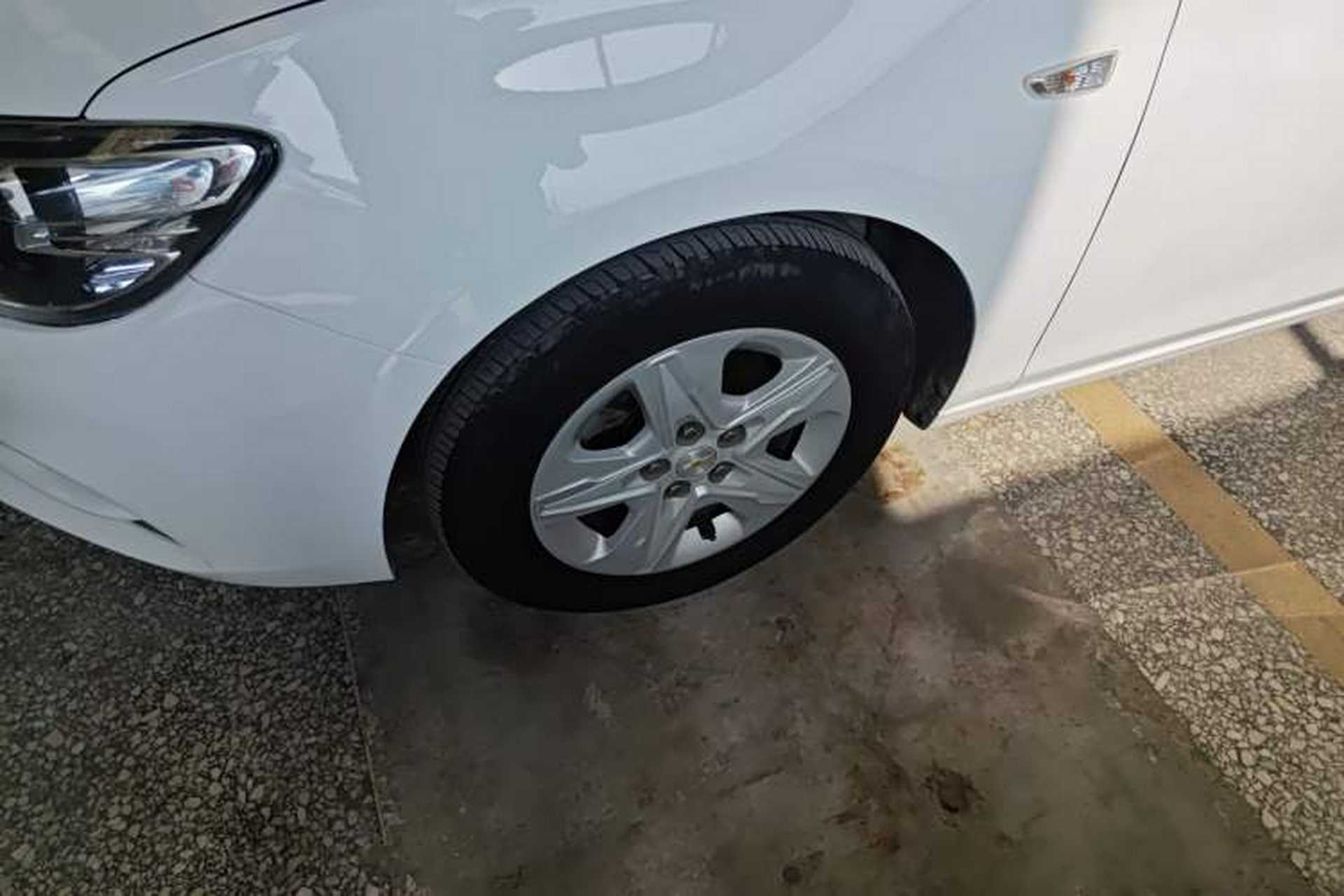 Used Chevrolet Cavalier 2019 320 Automatic Enjoyment with Sunroof Left Front Wheel Hub