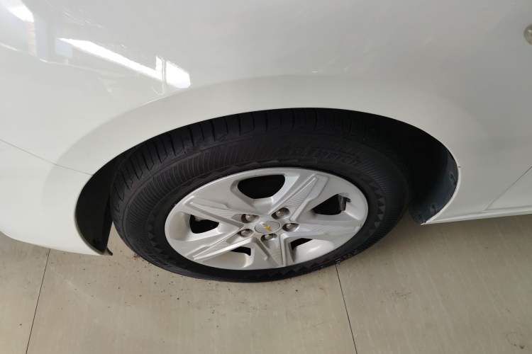 Used Chevrolet Cavalier 2019 320 Automatic Enjoyment with Sunroof Left Front Wheel Hub