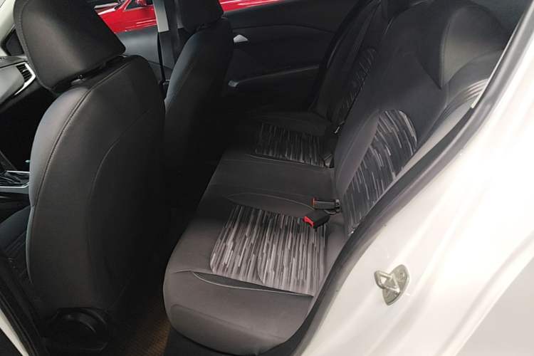 Used Chevrolet Cavalier 2019 320 Automatic Enjoyment with Sunroof Left Rear Seat