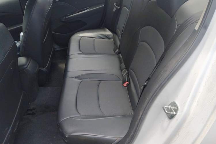 Used Chevrolet Cavalier 2019 320 Manual Xinyue Edition Left Rear Seat