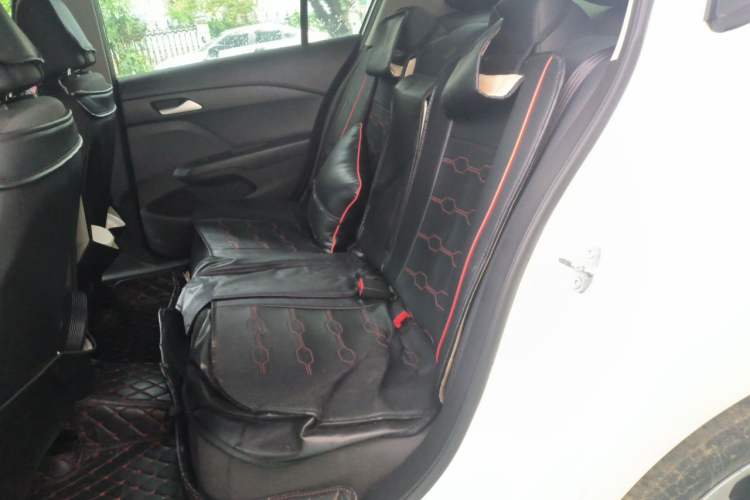 Used Chevrolet Cavalier 2019 320 Automatic Enjoyment with Sunroof Left Rear Seat