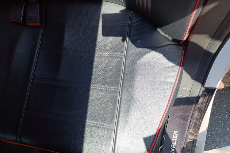 Used Chevrolet Cavalier 2019 325T Dual-Clutch Xinyue Edition Left Rear Seat