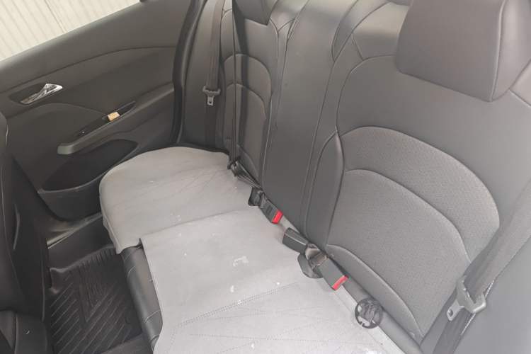 Used Chevrolet Cavalier 2019 320 Automatic Xinyue Edition Left Rear Seat