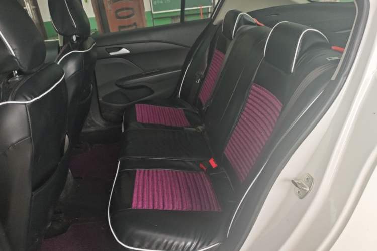 Used Chevrolet Cavalier 2019 320 Automatic Enjoyment with Sunroof Left Rear Seat