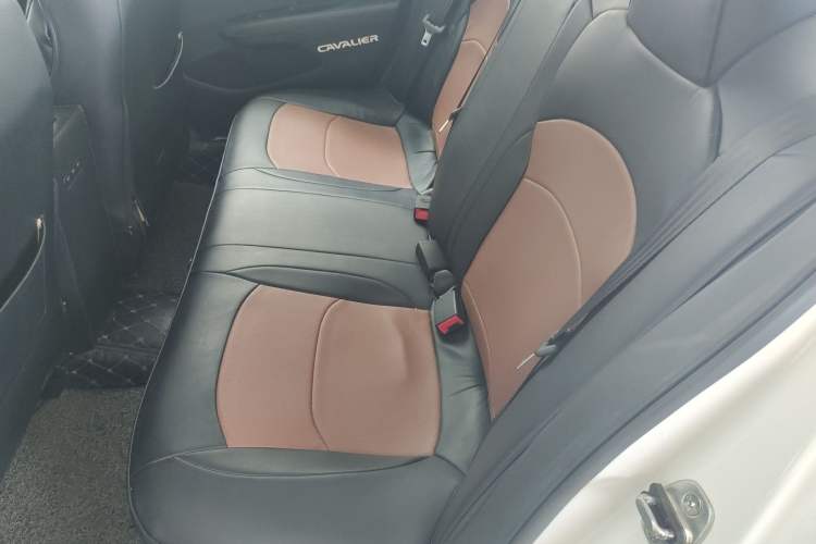 Used Chevrolet Cavalier 2019 320 Automatic Enjoyment with Sunroof Left Rear Seat