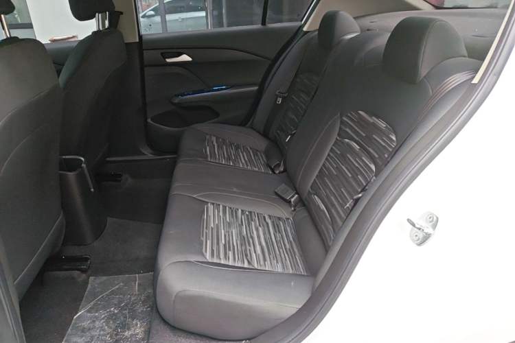 Used Chevrolet Cavalier 2019 320 Automatic Enjoyment with Sunroof Left Rear Seat