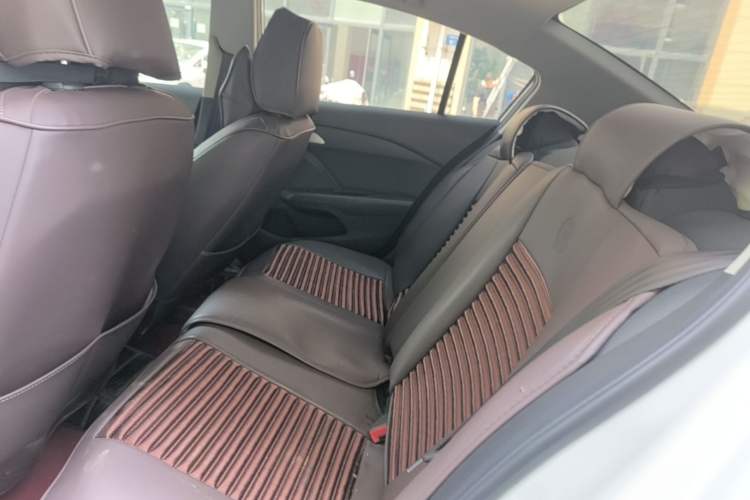 Used Chevrolet Cavalier 2019 320 Automatic Enjoyment with Sunroof Left Rear Seat