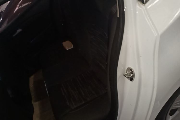 Used Chevrolet Cavalier 2019 320 Automatic Enjoyment with Sunroof Left Rear Seat