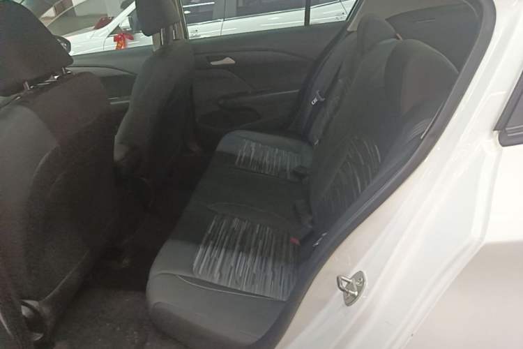 Used Chevrolet Cavalier 2019 320 Automatic Enjoyment with Sunroof Left Rear Seat