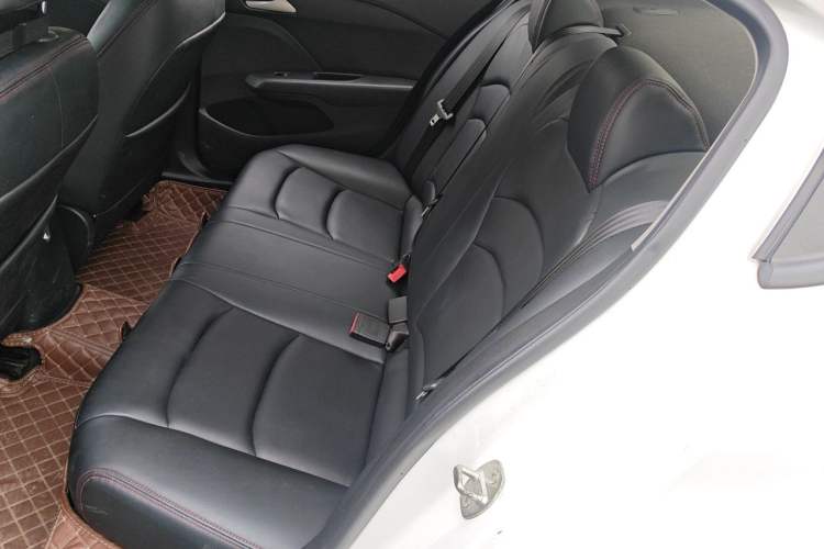 Used Chevrolet Cavalier 2019 320 Automatic Enjoyment with Sunroof Left Rear Seat