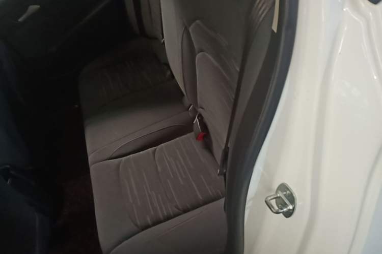 Used Chevrolet Cavalier 2019 320 Automatic Enjoyment with Sunroof Left Rear Seat