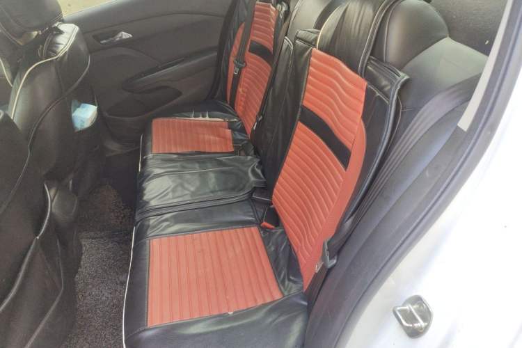 Used Chevrolet Cavalier 2019 320 Manual Xinyue Edition Left Rear Seat