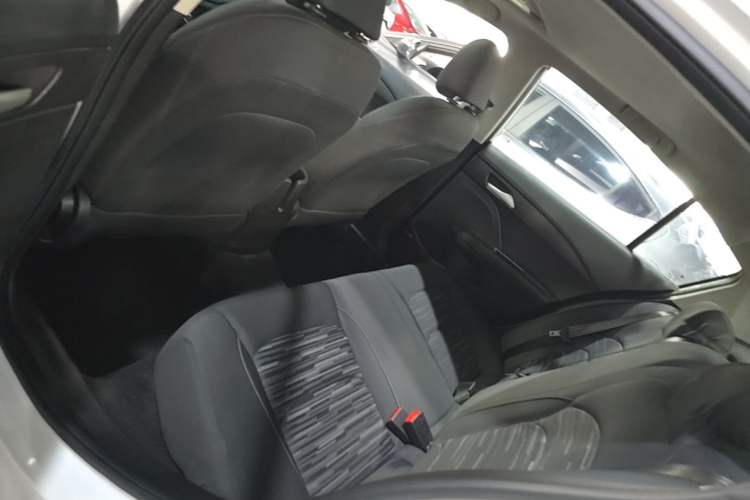 Used Chevrolet Cavalier 2019 320 Automatic Enjoyment with Sunroof Left Rear Seat