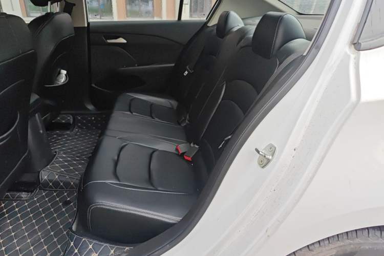 Used Chevrolet Cavalier 2019 320 Automatic Enjoyment with Sunroof Left Rear Seat