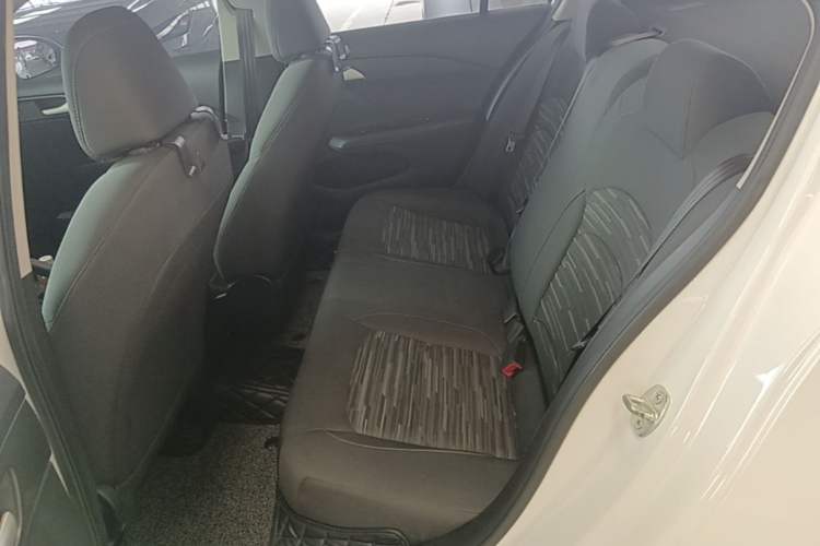 Used Chevrolet Cavalier 2019 320 Automatic Enjoyment with Sunroof Left Rear Seat