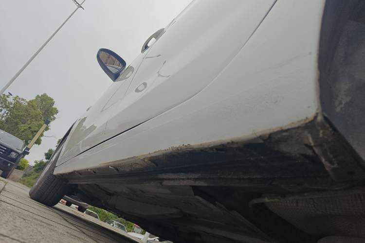 Used Chevrolet Cavalier 2019 320 Manual Xinyue Edition Left Side Sill