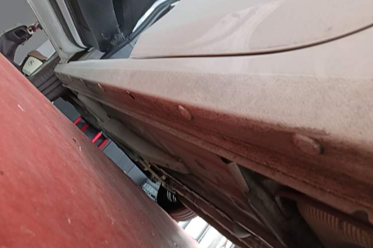 Used Chevrolet Cavalier 2019 320 Automatic Enjoyment with Sunroof Left Side Sill