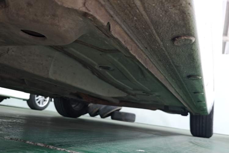 Used Chevrolet Cavalier 2019 320 Automatic Enjoyment with Sunroof Left Side Sill