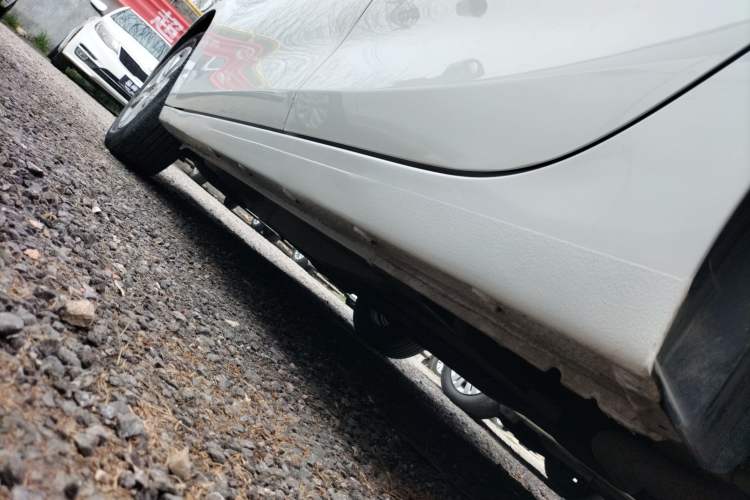 Used Chevrolet Cavalier 2019 320 Automatic Enjoyment with Sunroof Left Side Sill