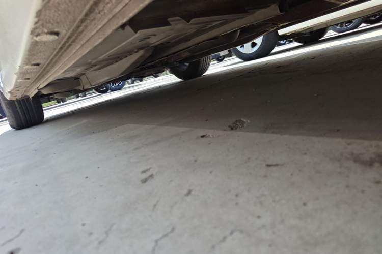 Used Chevrolet Cavalier 2019 320 Manual Xinyue Edition Left Side Sill