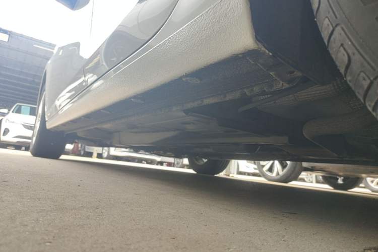 Used Chevrolet Cavalier 2019 320 Automatic Xinyue Edition Left Side Sill