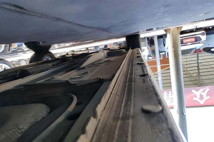 Used Chevrolet Cavalier 2019 320 Automatic Enjoyment with Sunroof Left Side Sill