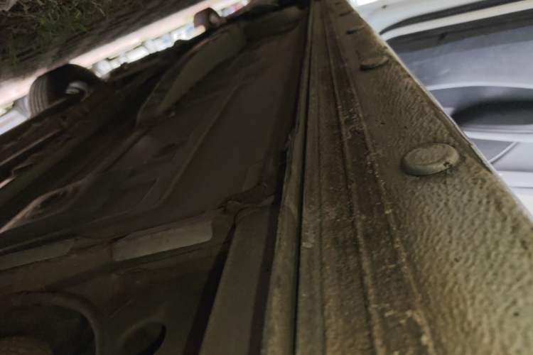 Used Chevrolet Cavalier 2019 320 Automatic Enjoyment with Sunroof Left Side Sill