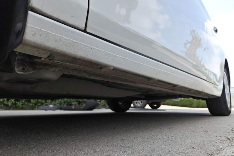 Used Chevrolet Cavalier 2019 320 Automatic Enjoyment with Sunroof Left Side Sill