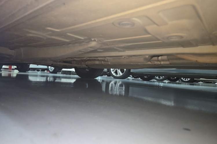 Used Chevrolet Cavalier 2019 320 Automatic Enjoyment with Sunroof Left Side Sill