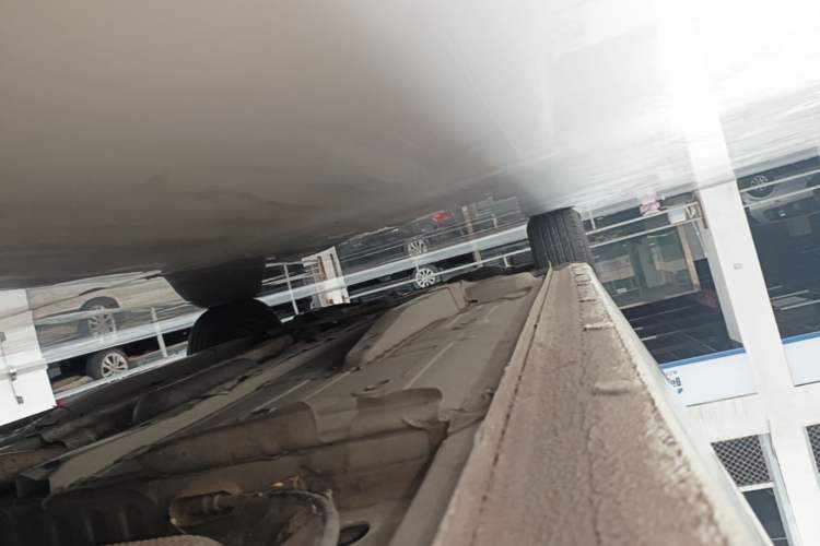 Used Chevrolet Cavalier 2019 320 Automatic Enjoyment with Sunroof Left Side Sill