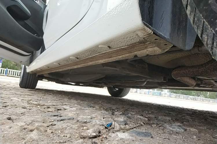Used Chevrolet Cavalier 2019 320 Automatic Enjoyment with Sunroof Left Side Sill