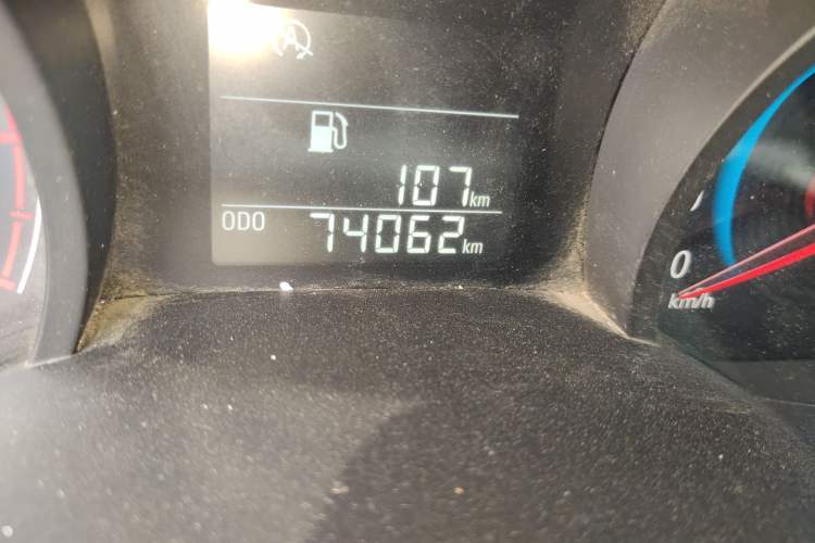 Used Chevrolet Cavalier 2019 320 Manual Xinyue Edition Odometer Close Up