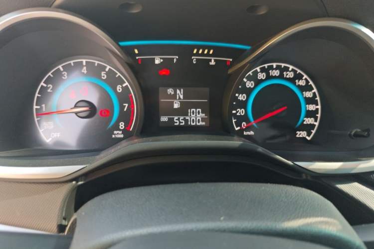 Used Chevrolet Cavalier 2019 320 Automatic Xinyue Edition Odometer Close Up