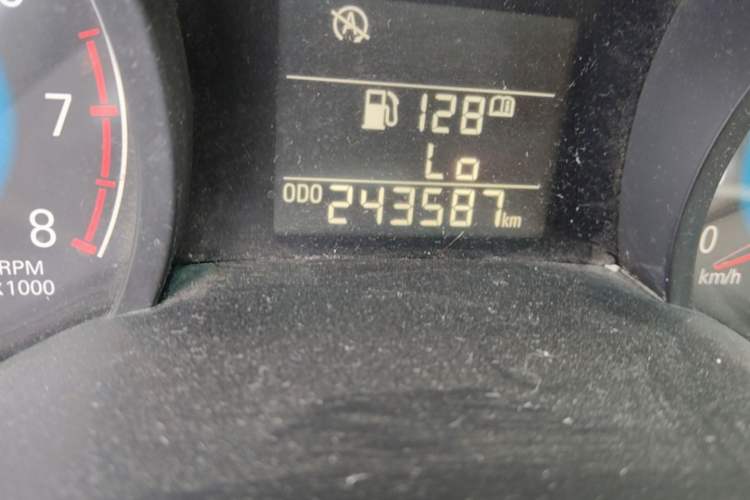 Used Chevrolet Cavalier 2019 320 Manual Xinyue Edition Odometer Close Up