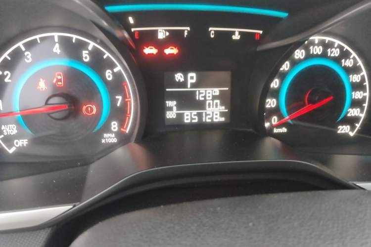 Used Chevrolet Cavalier 2019 320 Automatic Xinyue Edition Odometer Close Up