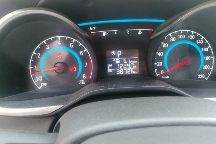 Used Chevrolet Cavalier 2019 320 Automatic Xinyue Edition Odometer Close Up