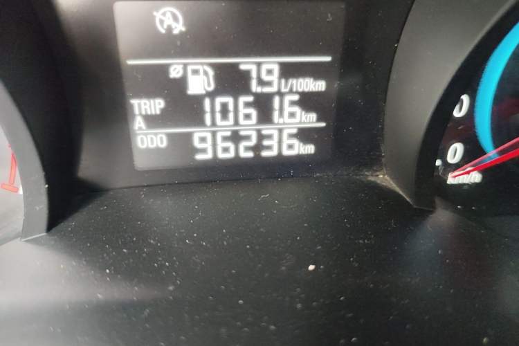 Used Chevrolet Cavalier 2019 320 Manual Enjoyment Edition Odometer Close Up
