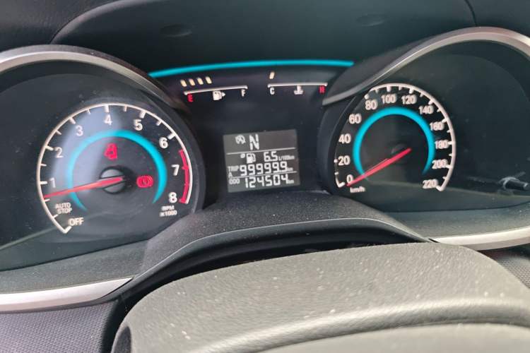 Used Chevrolet Cavalier 2019 320 Automatic Xinyue Edition Odometer Close Up