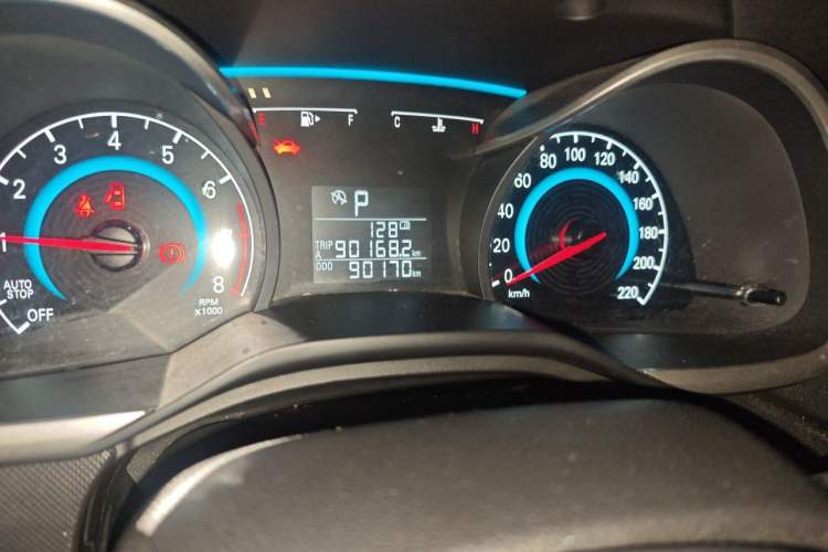 Used Chevrolet Cavalier 2019 320 Automatic Enjoyment with Sunroof Odometer Close Up
