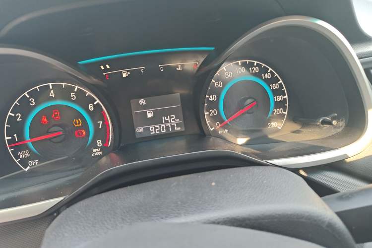 Used Chevrolet Cavalier 2019 320 Manual Xinyue Edition Odometer Close Up