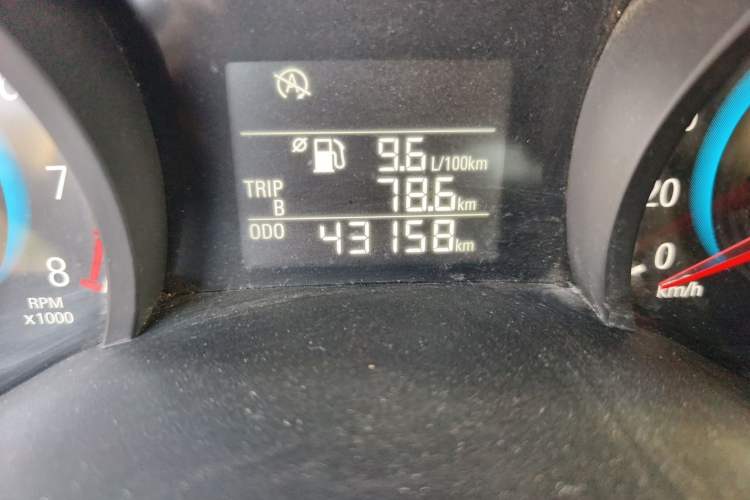 Used Chevrolet Cavalier 2019 320 Manual Enjoyment Edition Odometer Close Up