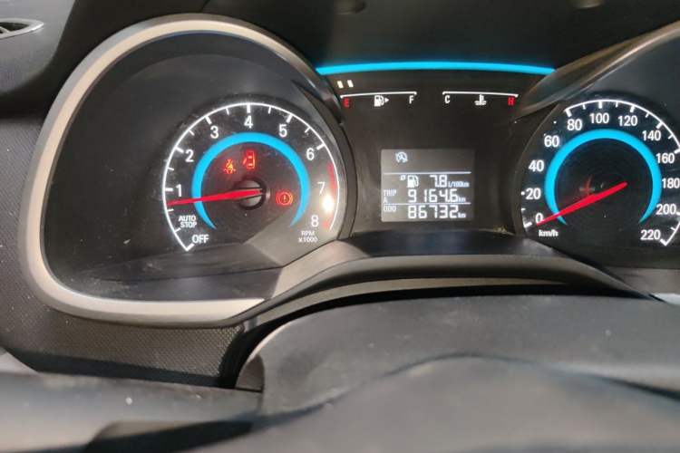 Used Chevrolet Cavalier 2019 320 Manual Enjoyment Edition Odometer Close Up