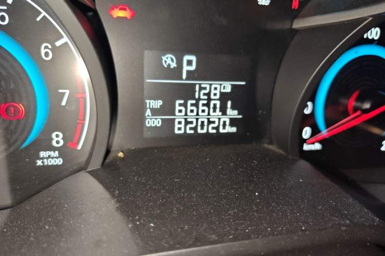Used Chevrolet Cavalier 2019 320 Automatic Enjoyment with Sunroof Odometer Close Up