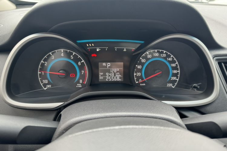 Used Chevrolet Cavalier 2019 320 Automatic Xinyue Edition Odometer Close Up