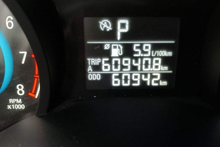 Used Chevrolet Cavalier 2019 320 Automatic Xinyue Edition Odometer Close Up