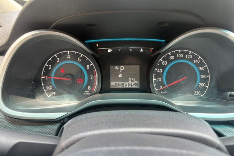 Used Chevrolet Cavalier 2019 320 Automatic Enjoyment with Sunroof Odometer Close Up