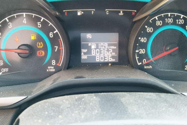 Used Chevrolet Cavalier 2019 320 Manual Xinyue Edition Odometer Close Up