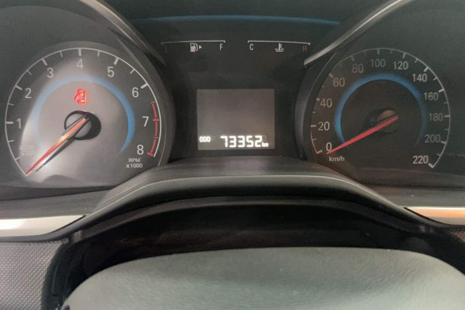 Used Chevrolet Cavalier 2019 320 Automatic Enjoyment with Sunroof Odometer Close Up